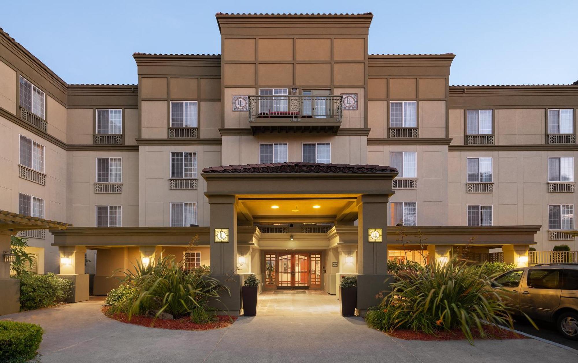 Larkspur Landing Extended Stay Suites Roseville Exterior photo